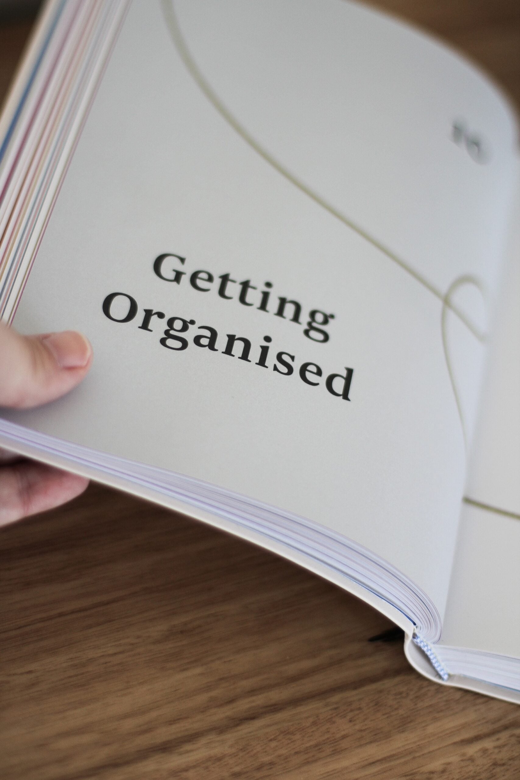 Book Review: Less Stuff – Zero waste steps to a joyful and clutter-free ...