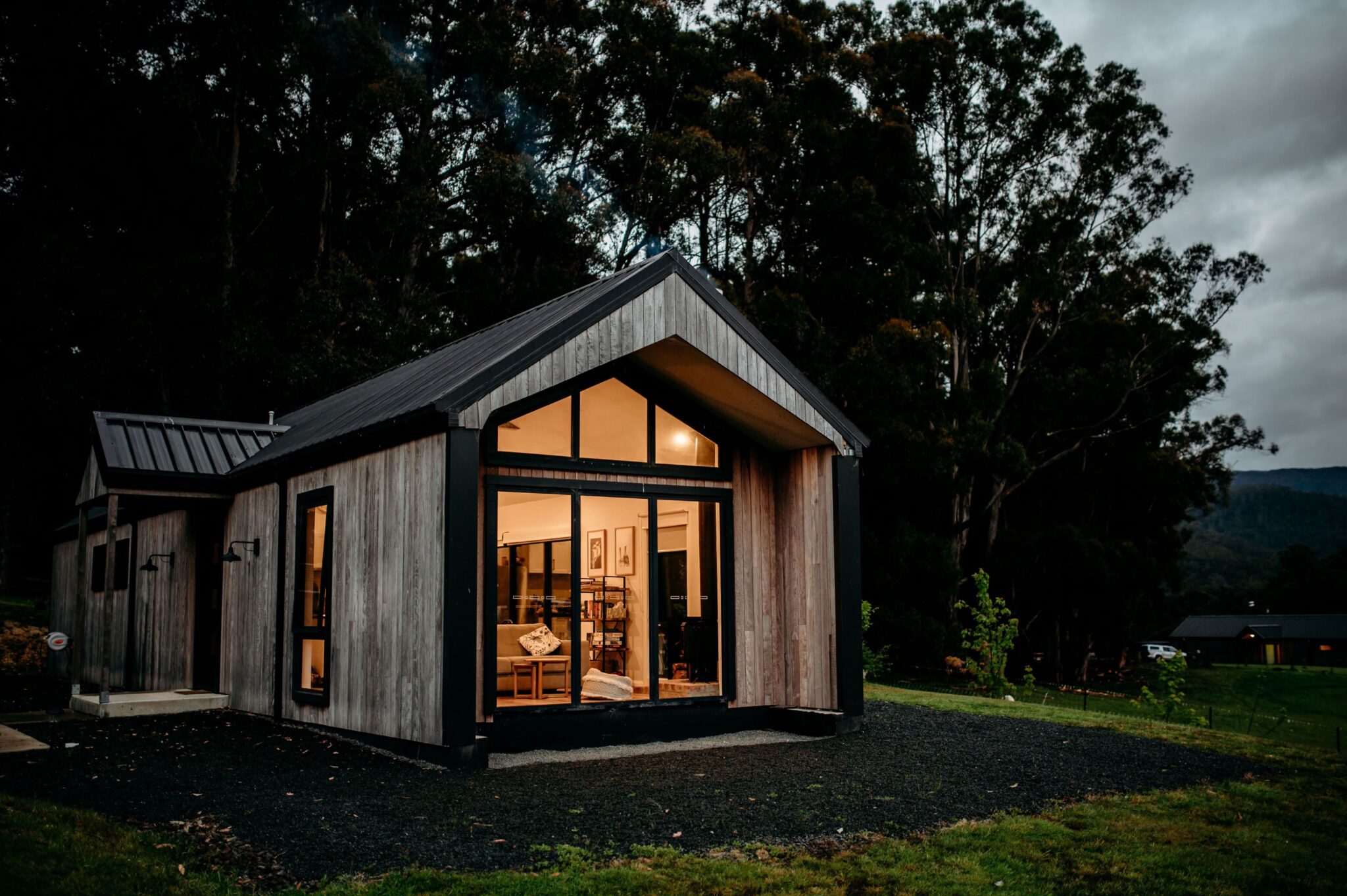 Three Paddocks and a Hill Tasmania accommodation