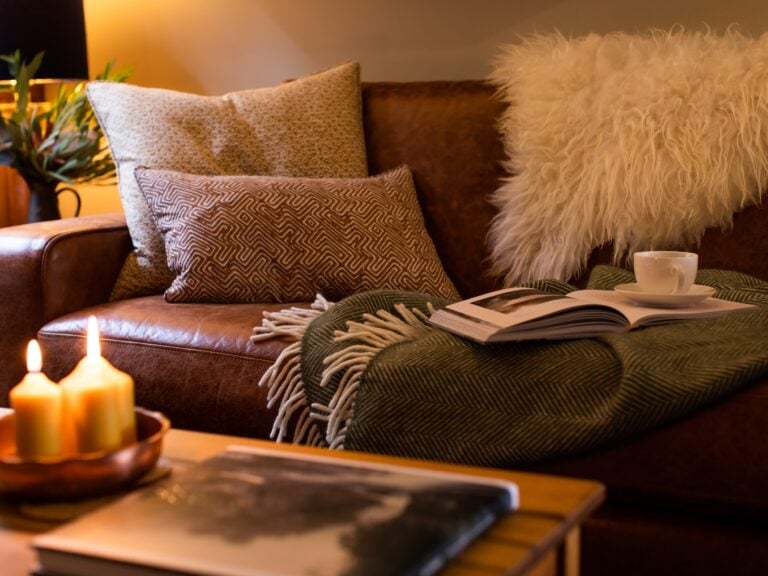 NMP 0451 CedarCottageMeander Jul21 ©NatashaMulhall 768x576