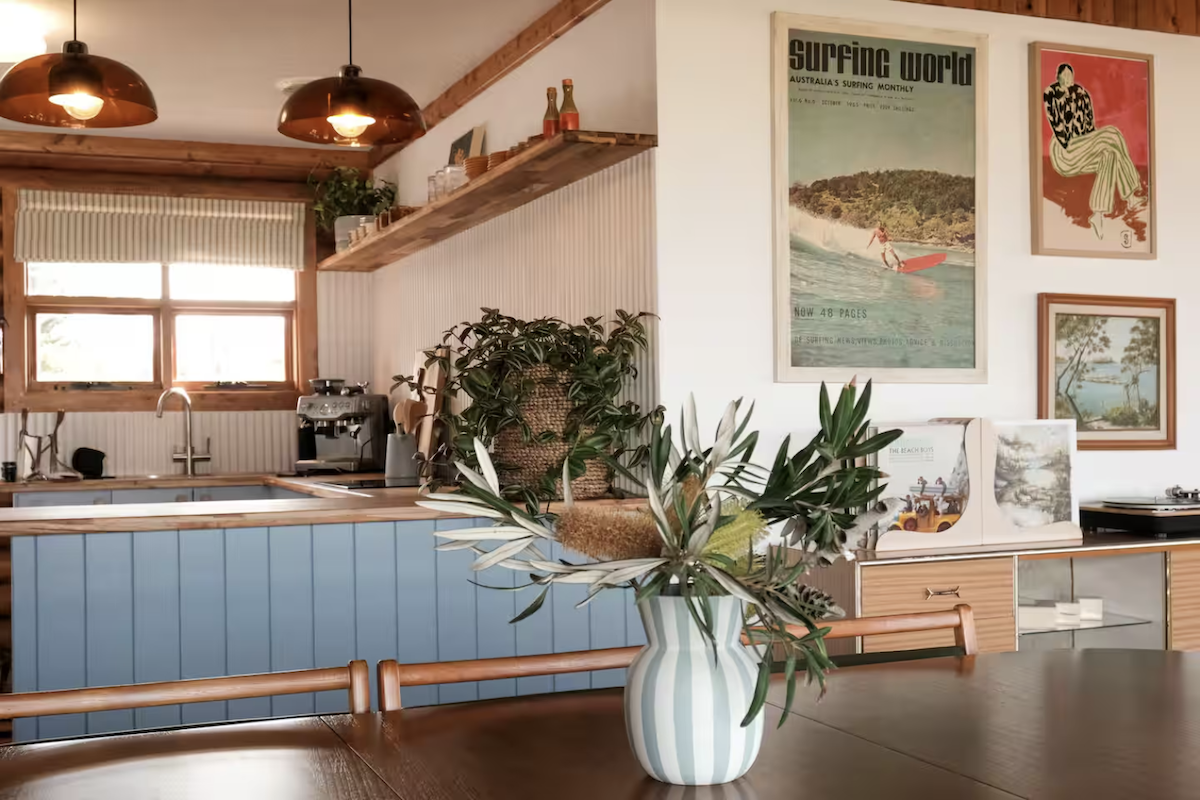 Fleetwood Shack 70s style accommodation