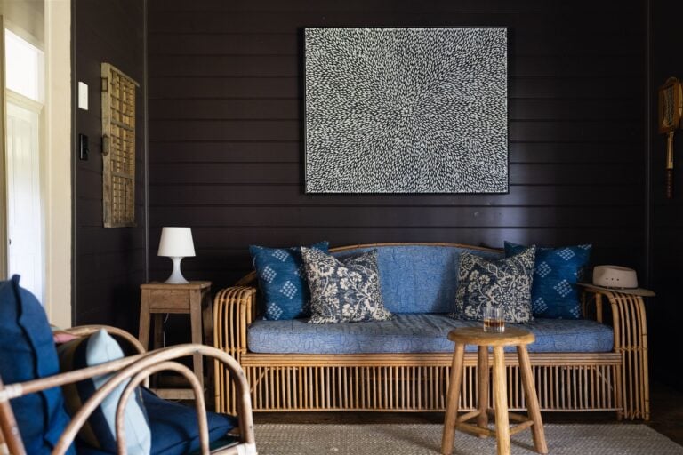 HannahPuechmarin KillaraFarm whiskey room sofa 768x512