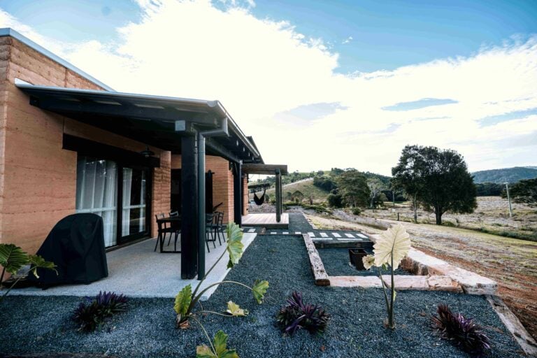 Lovely outdoor space3 768x512