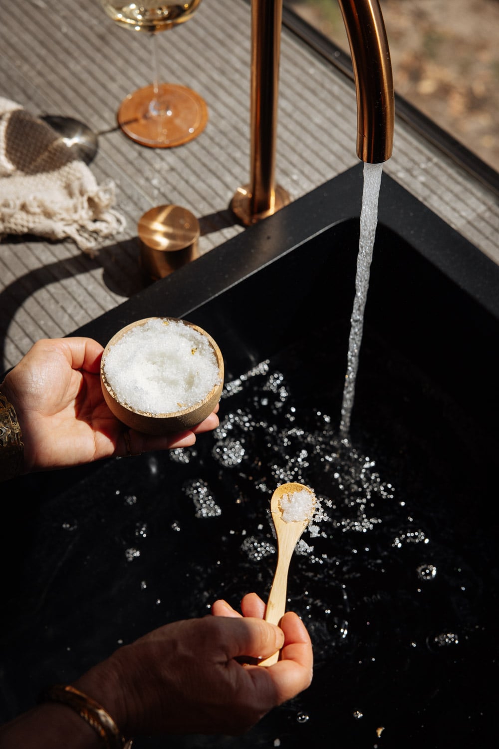 hunter luxury cabin huon valley bath wellness lean timms